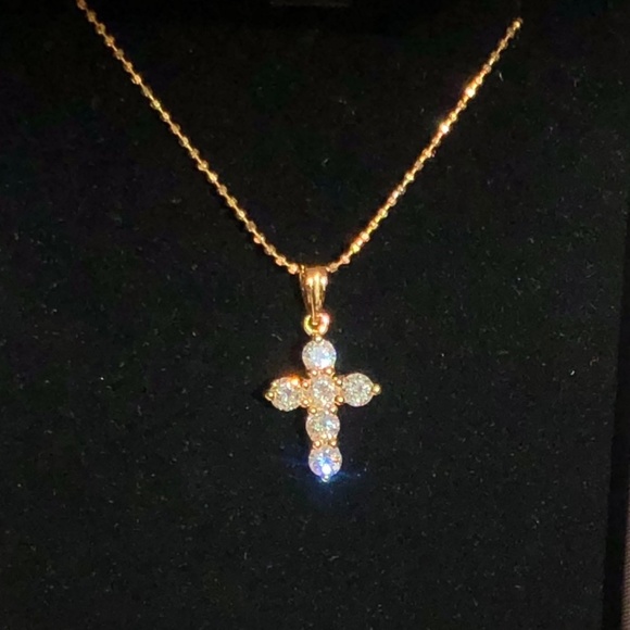 PETITE DIAMOND CROSS NECKLACE - Picture 9 of 16